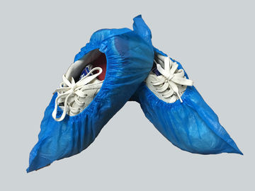 ผลิตภัณฑ์พลาสติกทางการแพทย์สีน้ำเงินรองเท้าทิ้งรองเท้า PE กันน้ำ Antiskid 15 ซม